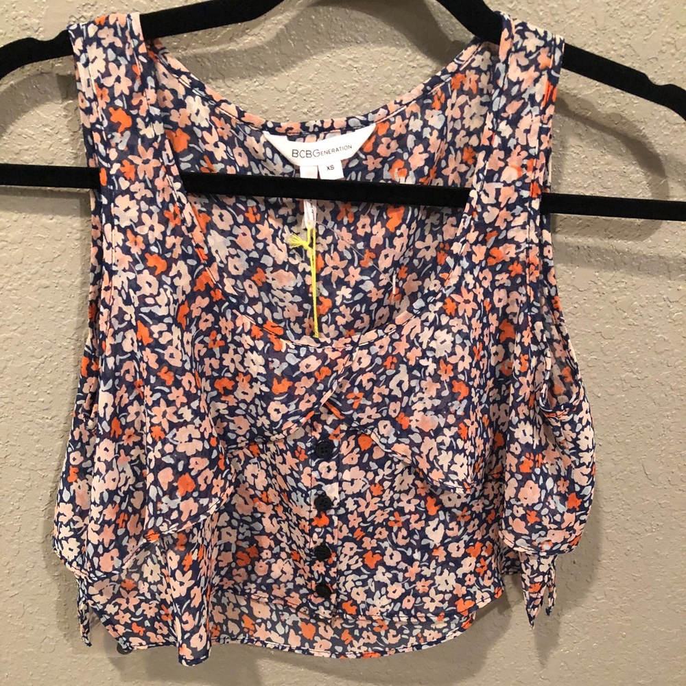 BCBG floral crop top
